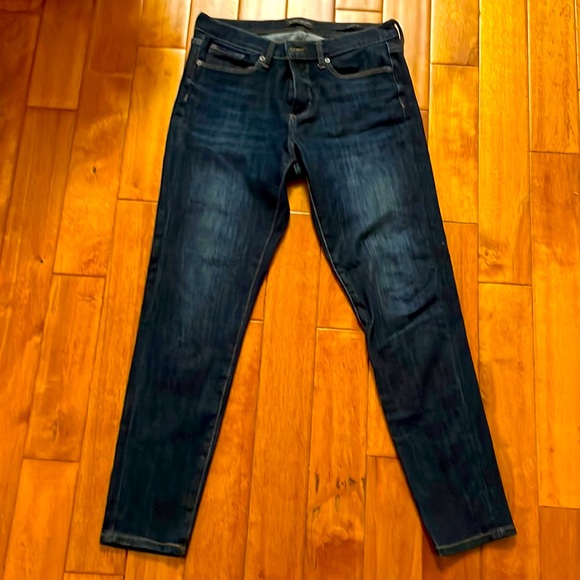 Banana republic, size 28 skinny jeans. Dark blue. Not super skinny. Hardly worn. - Picture 1 of 3
